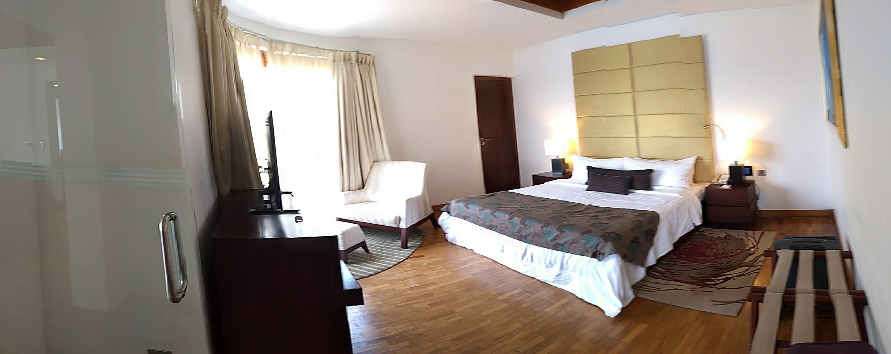 26756702_10100386509294794_8575491677840474112_n