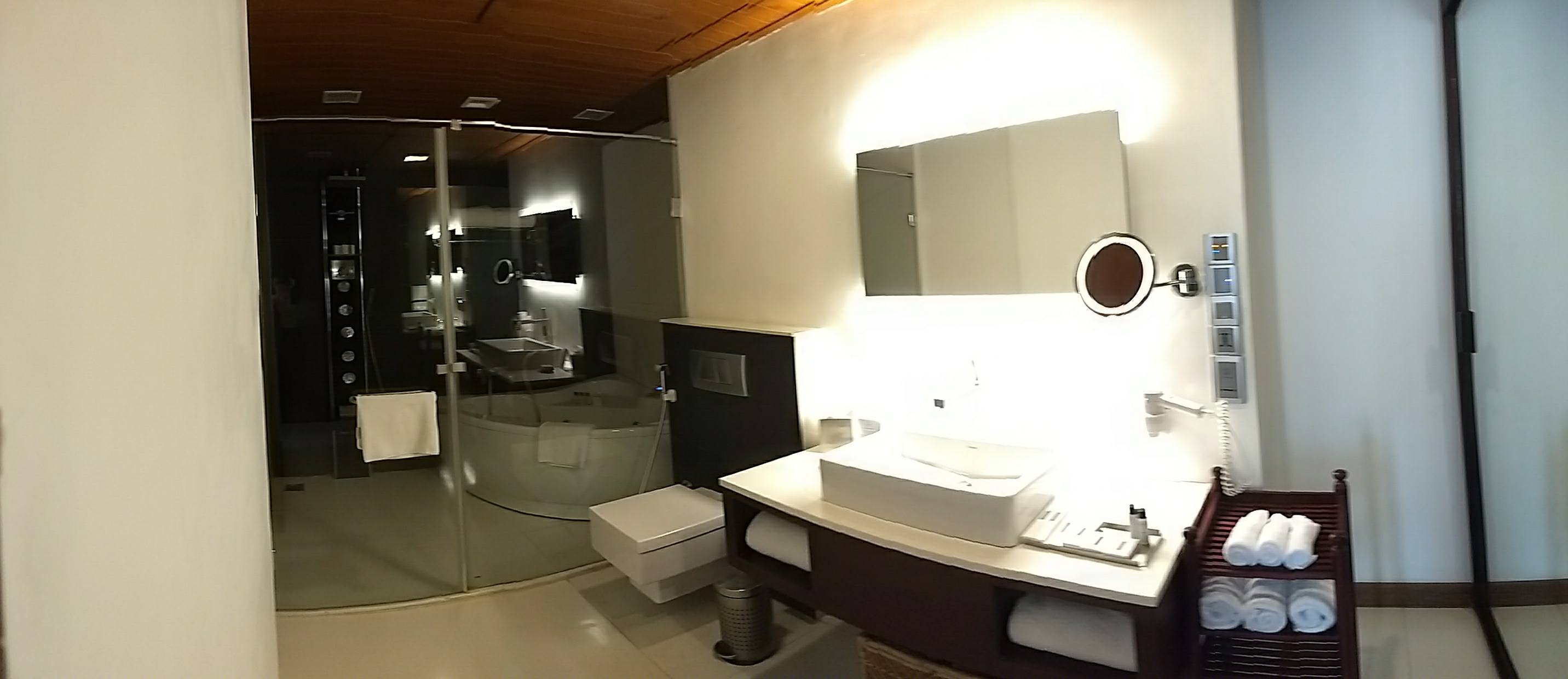 26910091_10100386508970444_5865551473672192000_n